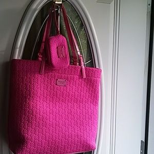 Michael kors neoprene pink tote w/wristlet